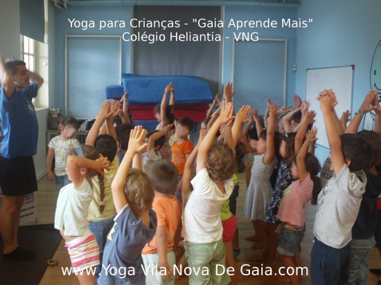 07.07.2015 - Yoga para Crianças - Programa Aprende+ Colégio Heliantia - VNG