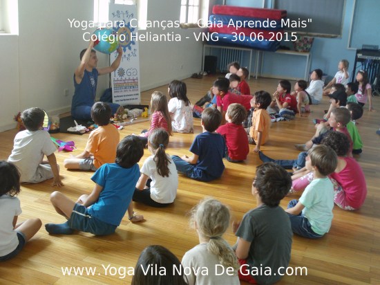 30.06.2015 - Yoga para Crianças - Programa Aprende+ Colégio Heliantia - VNG